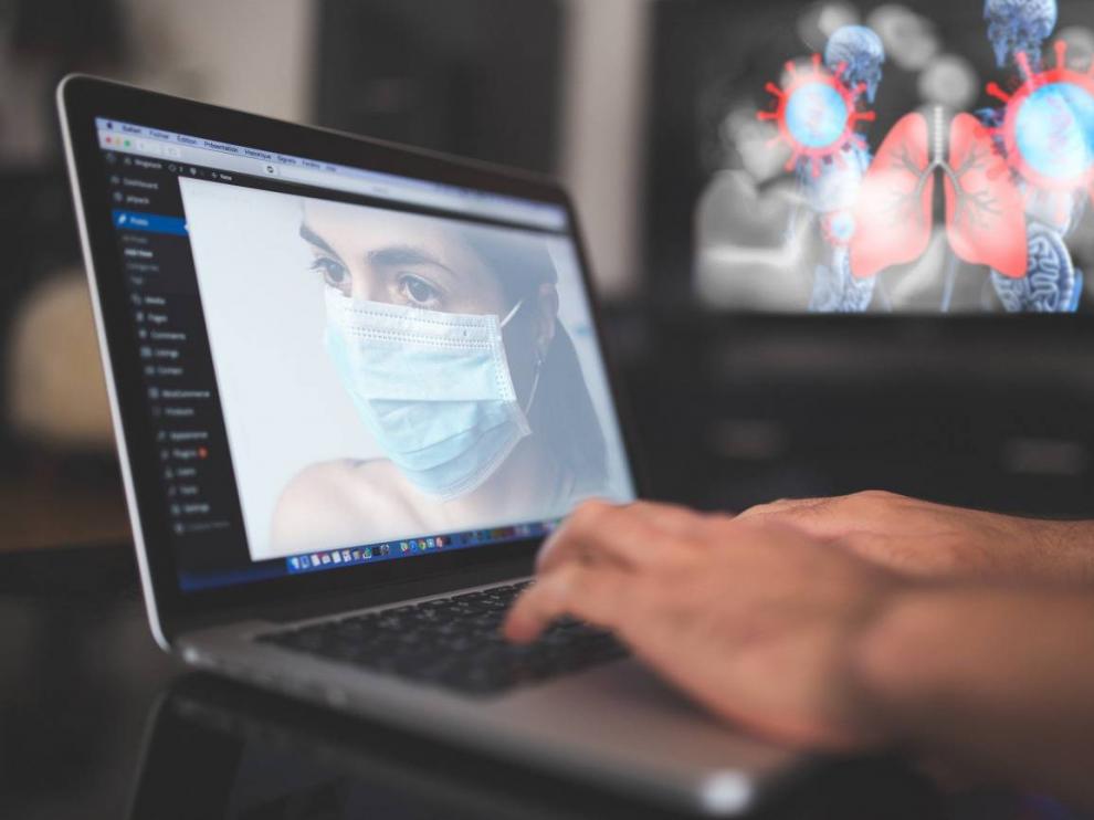 Los problemas de insuficiencia respiratoria son uno de los síntomas asociados con este virus.