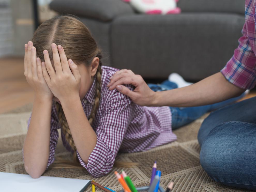 A la hora de intervenir en los conflictos de los hijos, los padres deberían comportarse más como árbitros que como jueces