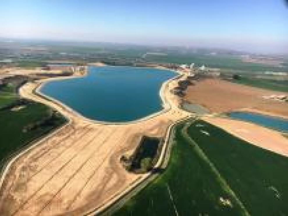 Imagen del embalse de Sauvella.