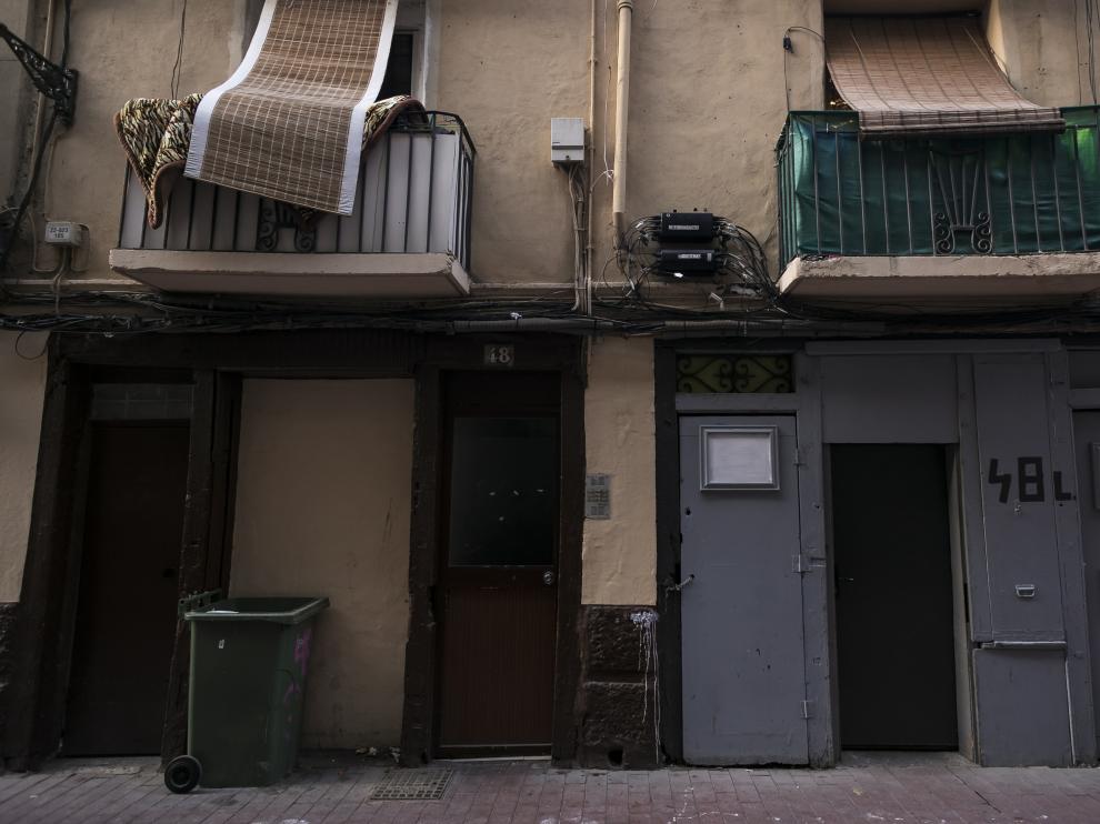 La intervención se produjo en una vivienda del número 48 de la calle de Ramón Pignatelli de Zaragoza.