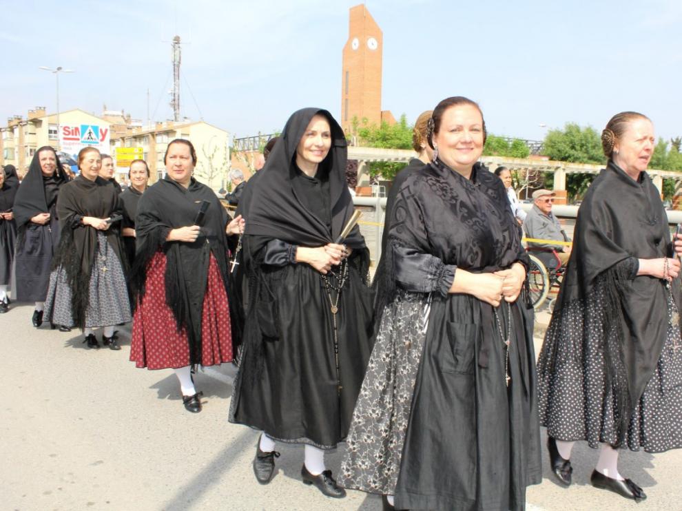 Desfile de yayas en una pasada edición del Día de la Faldeta.