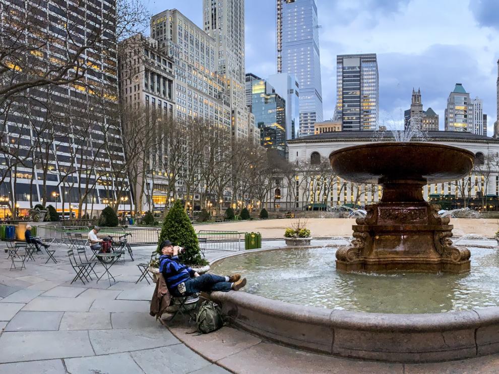 Avenidas y parques casi desiertos en Nueva York