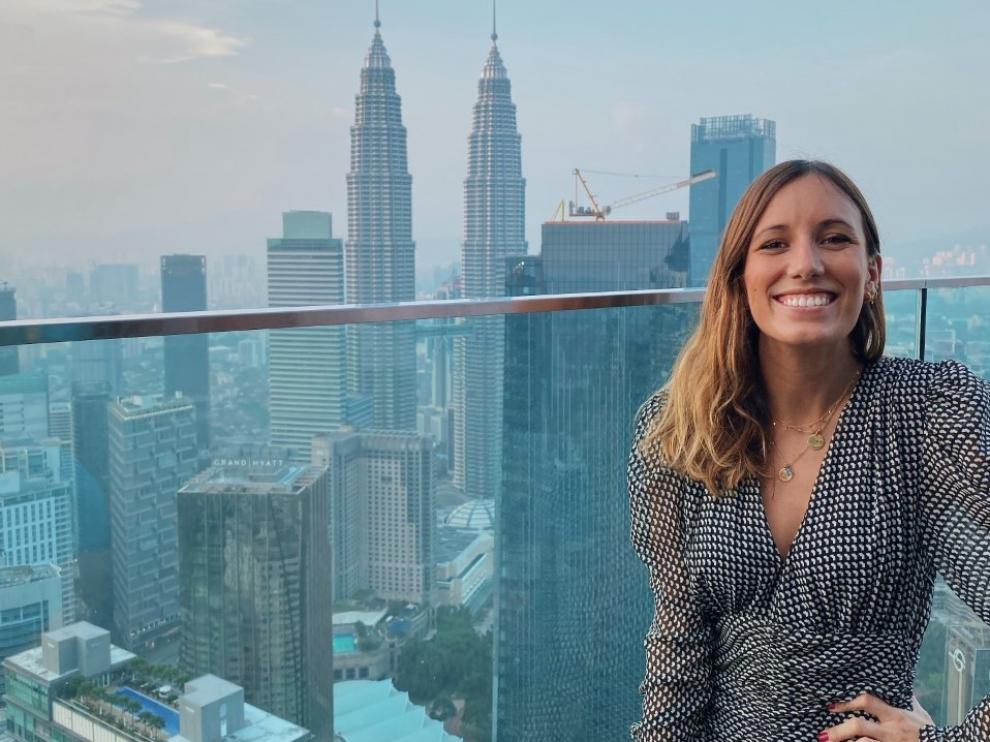 La oscense Paula Siria Lachén trabaja en Malasia desde enero como Marketing Consultant en Spanish World Group, una academia de español del sudeste asiático.