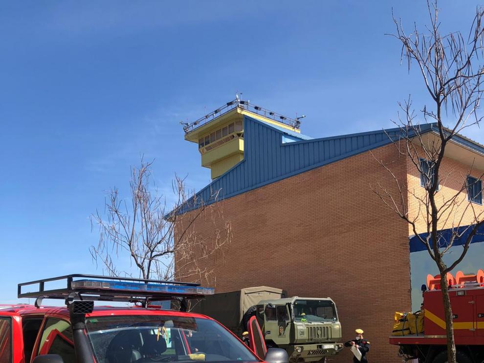 La UME desinfecta la prisión de Zuera y los CIS de Huesca.