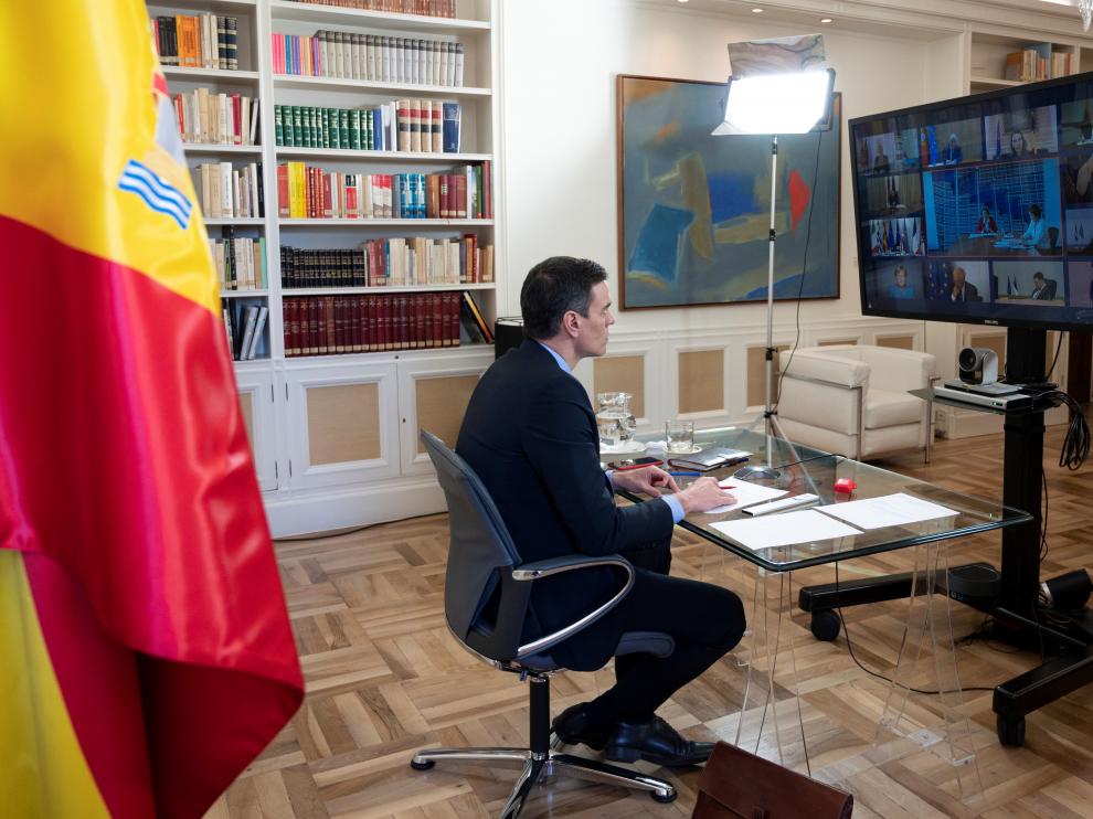 Videoconferencia de Sánchez con los jefes de Gobierno de la UE
