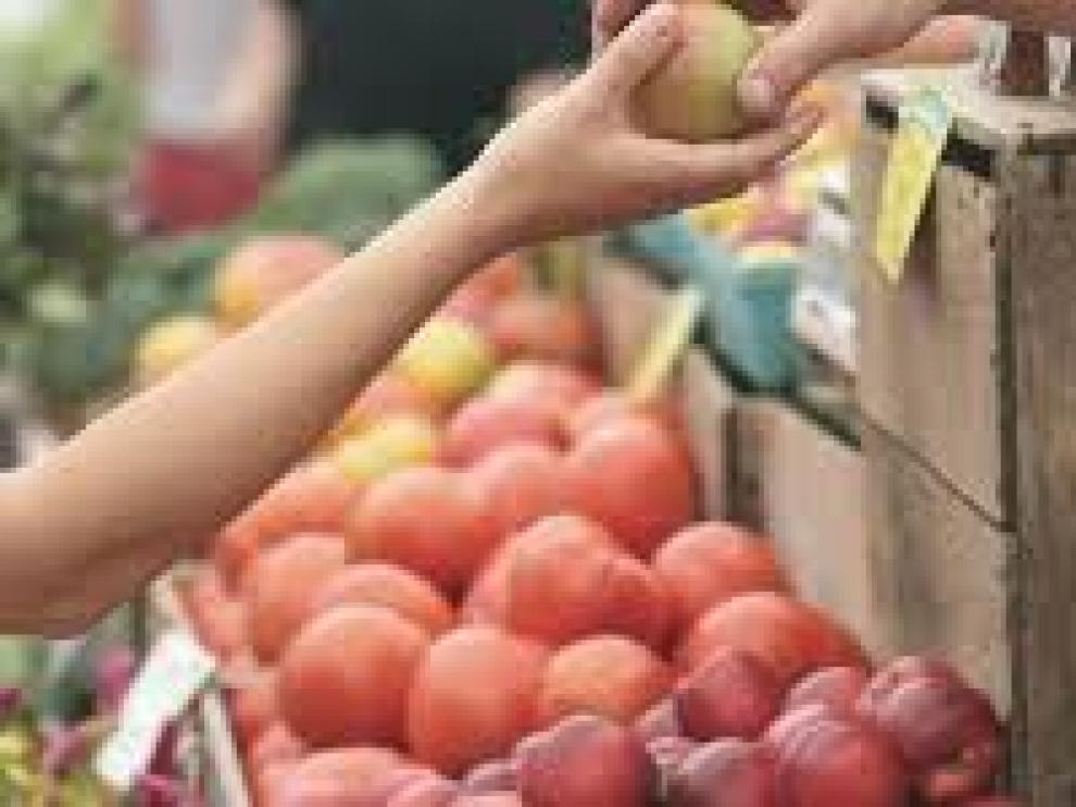 Las tiendas de barrio siguen abiertas durante el estado de alarma.