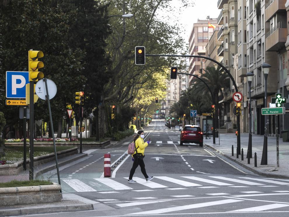 El paseo de Sagasta, sin apenas tráfico durante el pasado domingo.
