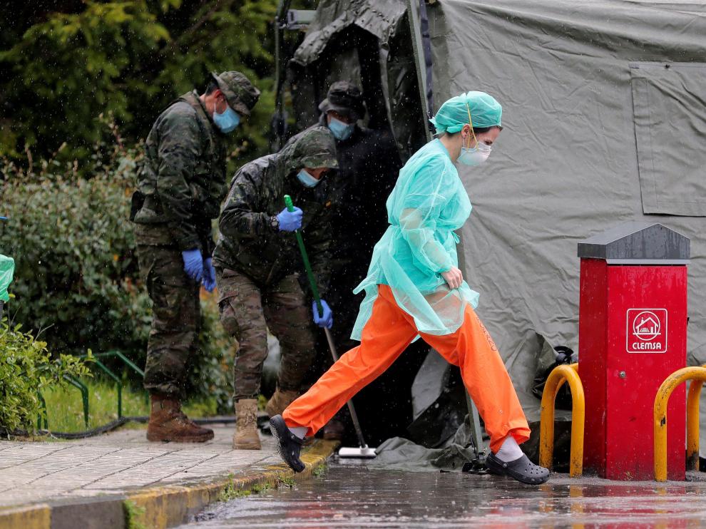 Hospital de campaña en el Gregorio Marañón para aliviar la situación del centro
