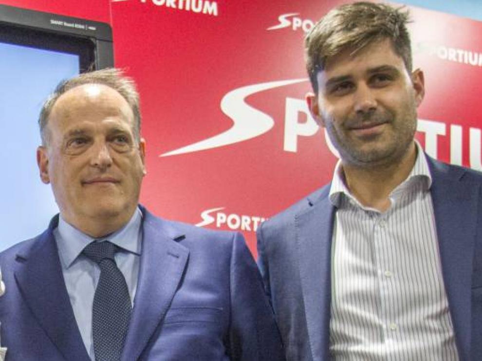 Javier Tebas (LFP) y David Aganzo (AFE), en una reunión entre ambos de hace unos meses.