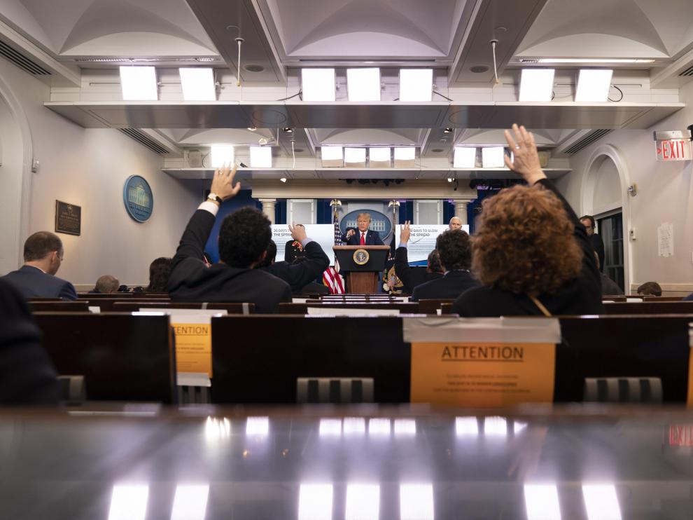 El presidente Trump, durante la rueda de prensa de este martes en la Casa Blanca sobre el Covid-19.