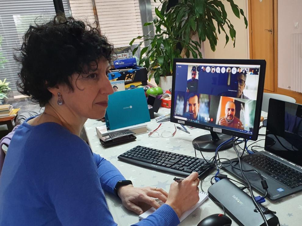 Eva Villaverde, teletrabajando.