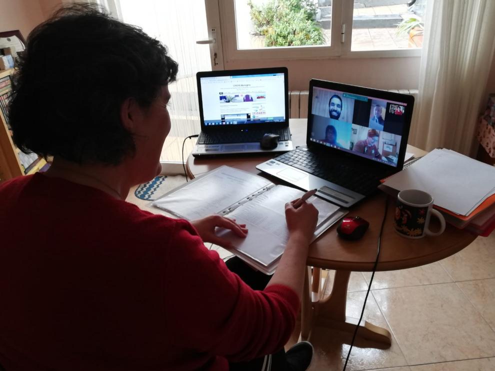 Algunas clases se dan por videoconferencia.