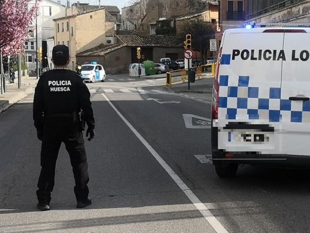 Imagen de un control de la Policía Local de Huesca.