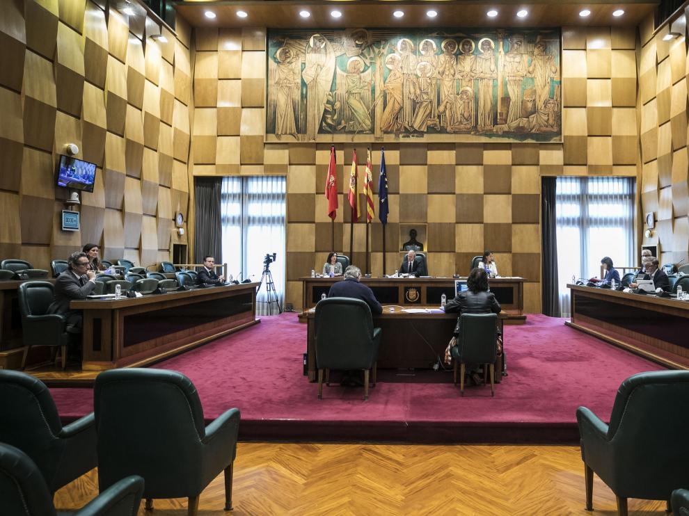 Pleno extraordinario del Ayuntamiento de Zaragoza