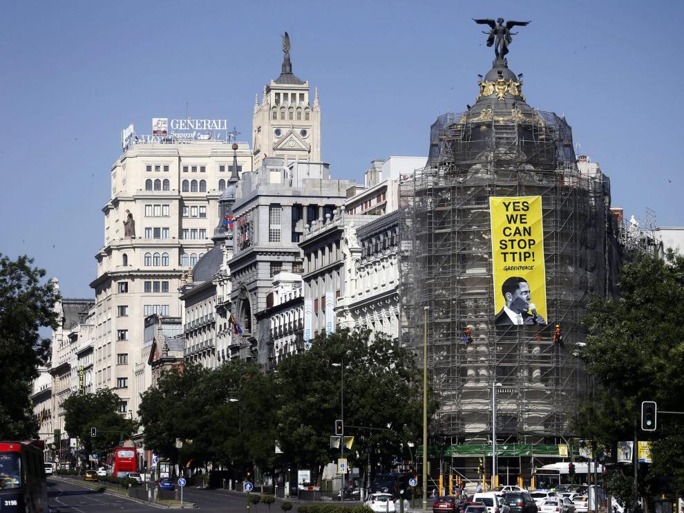 Imagen de archivo de una pancarta de Greenpeace en el centro de Madrid.