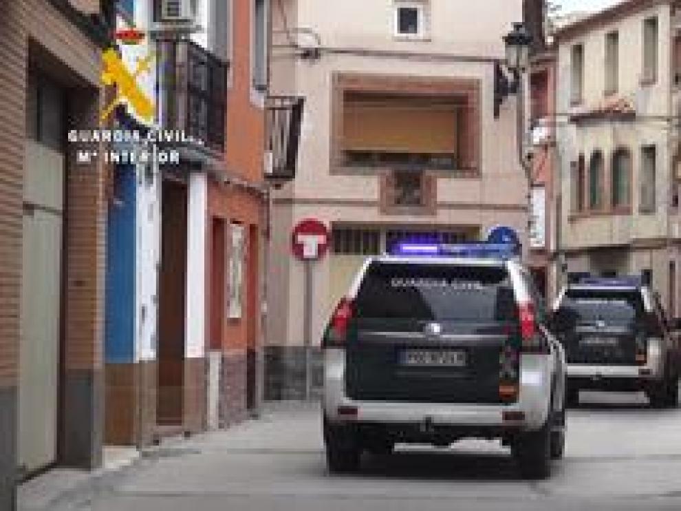 Imágenes de ayer durante la vigilancia con agentes del grupo de reserva y seguridad (GRS) con base en Casetas.