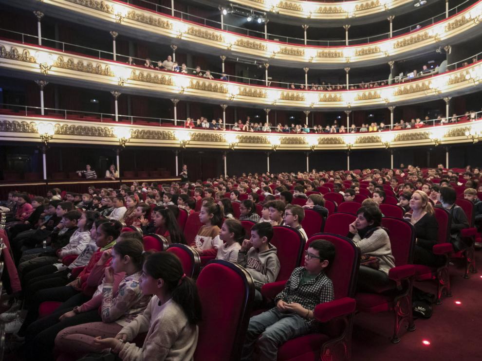 El Teatro Principal de Zaragoza se llenó el pasado febrero para la XIX Jornadas de Introducción a la Danza. Podrá reabrir pronto, pero con el aforo limitado.
