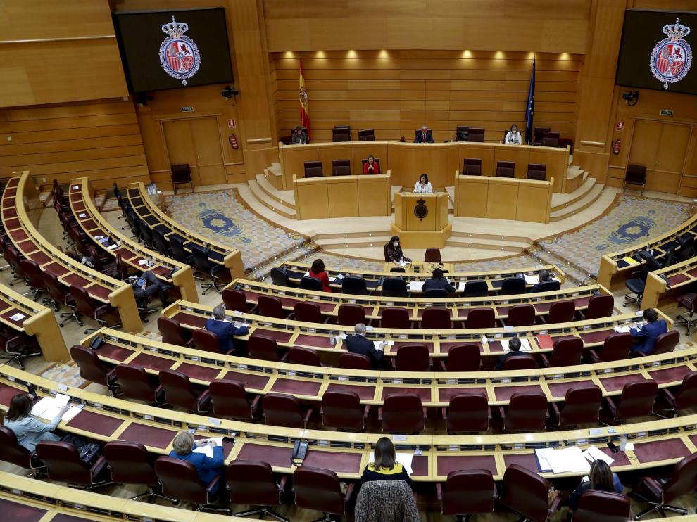 Gobierno y autonomías se ven las caras hoy en el Senado por la pandemia