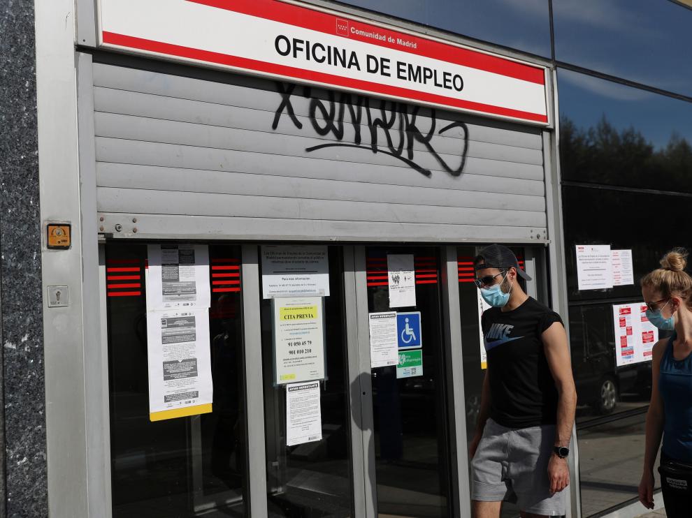 España pierde casi 950.000 empleos desde mediados de marzo por el COVID-19
