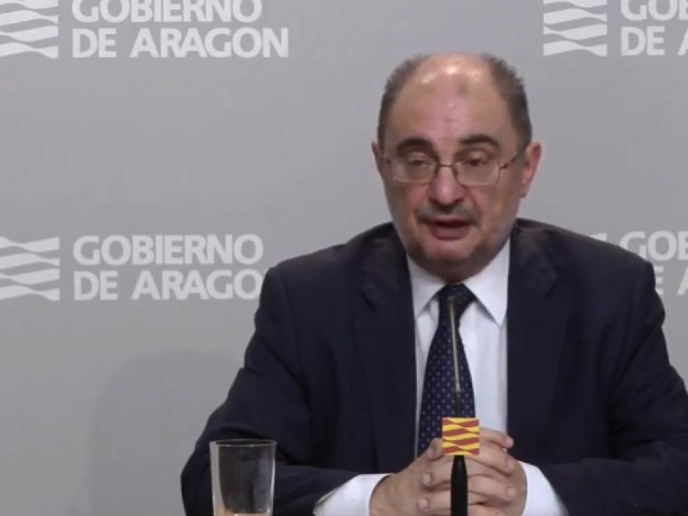 Javier Lambán, en rueda de prensa este domingo.