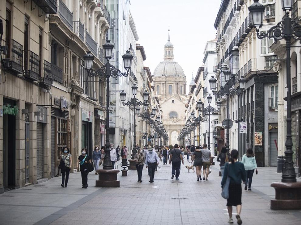 La calle Alfonso de Zaragoza en plena fase 1 de la desescalada