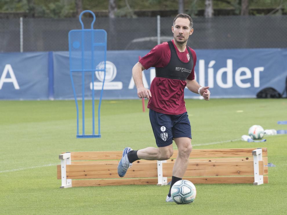 David Ferreiro, durante el entrenamiento de este miércoles en El Pirámide.