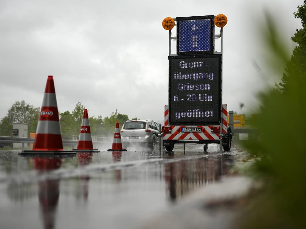 Germany slowly reopens its borders amid coronavirus pandemic