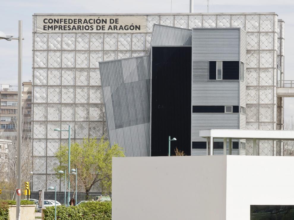 Sede Edificio de la patronal aragonesa CEOE.