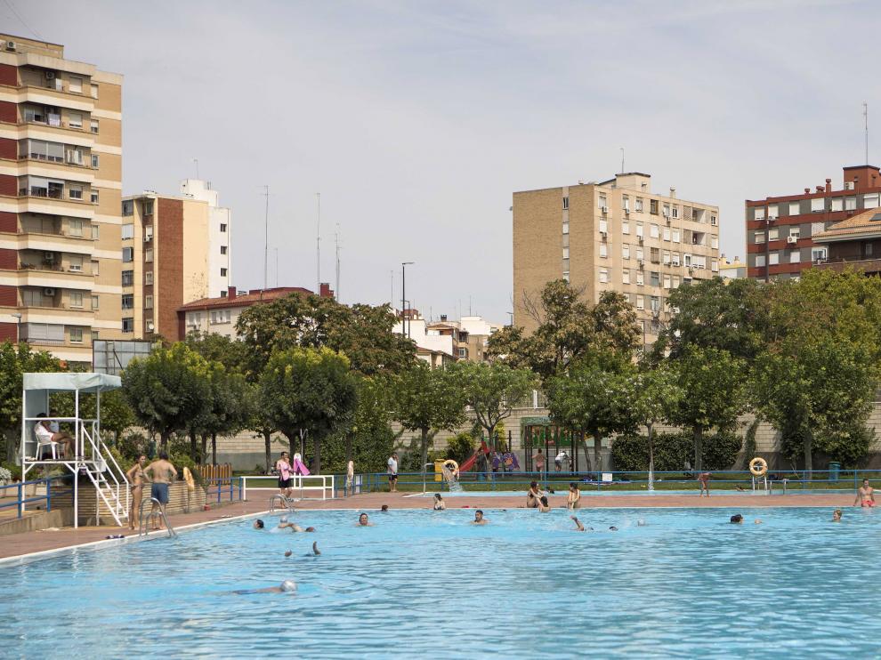 Piscina municipal de La Granja (Zaragoza), el año pasado.