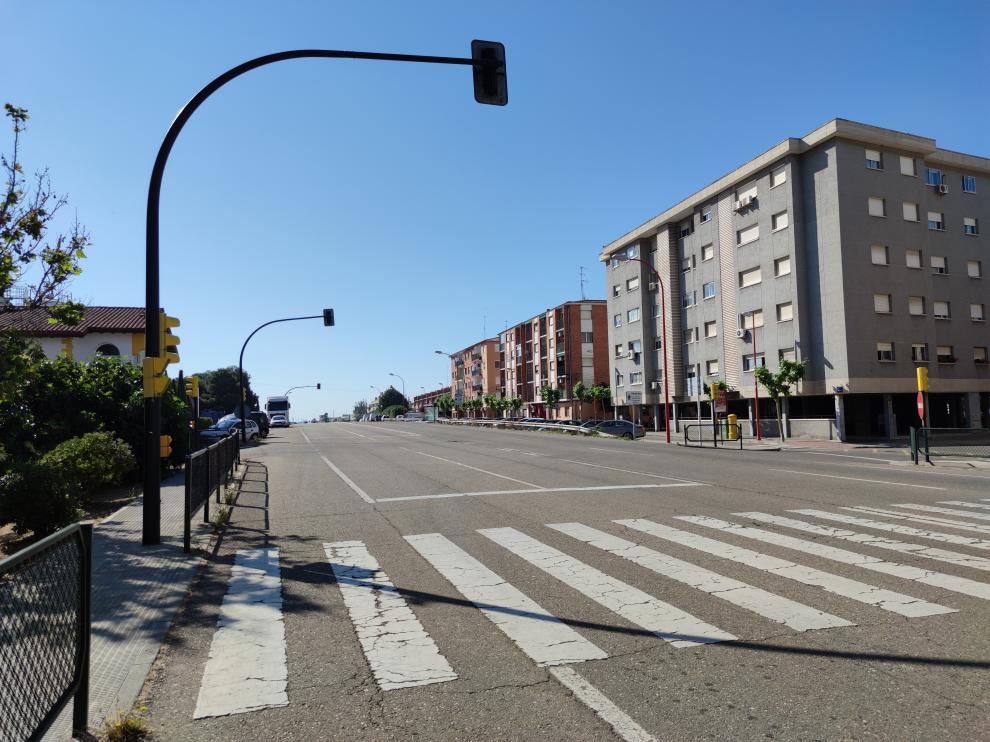 Parte del tramo referido, visto desde el límite entre el utebero barrio de Malpica y Casetas