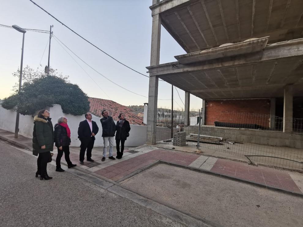 Reunión preparatoria del plan de asfaltado de la Diputación Provincial en Oliete.