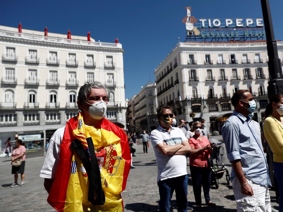 Minuto de silencio en la Puerta del Sol de Madrid
