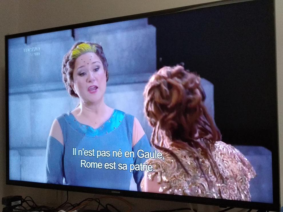 Una de las modernas pantallas con función 4K, pero sin uso para ello, al no emitir ningún canal de TV en este formato.