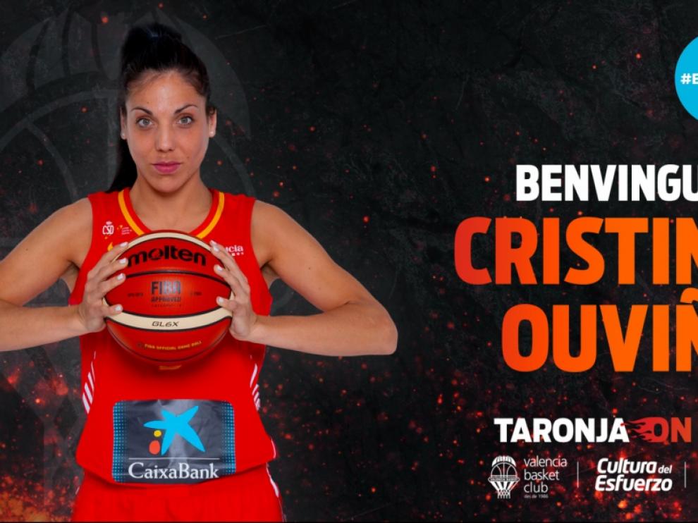 La zaragozana Cristina Ouviña, con su nueva camiseta.
