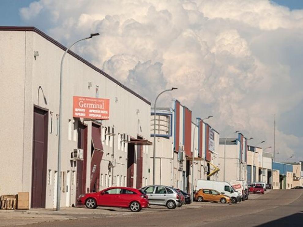 Polígono industrial de La Puebla de Alfindén.