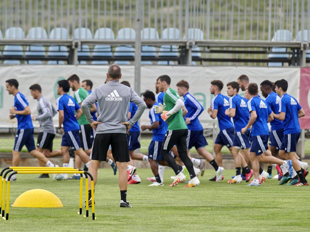 Primer entrenamiento en grupo del Real Zaragoza.