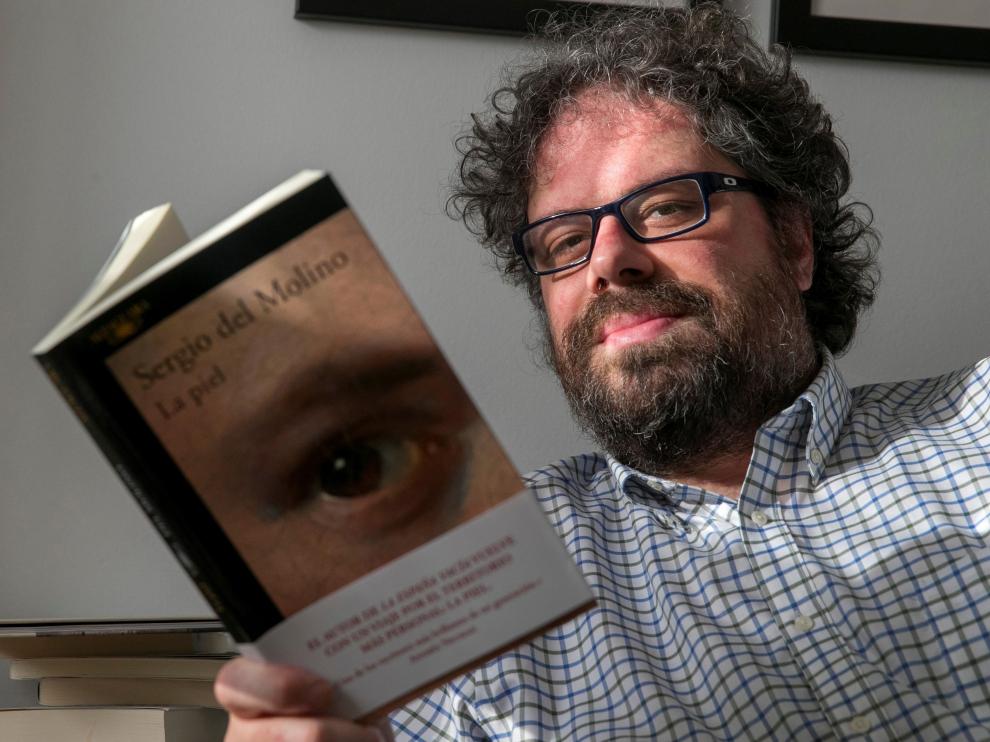 Sergio del Molino publica 'La piel'.