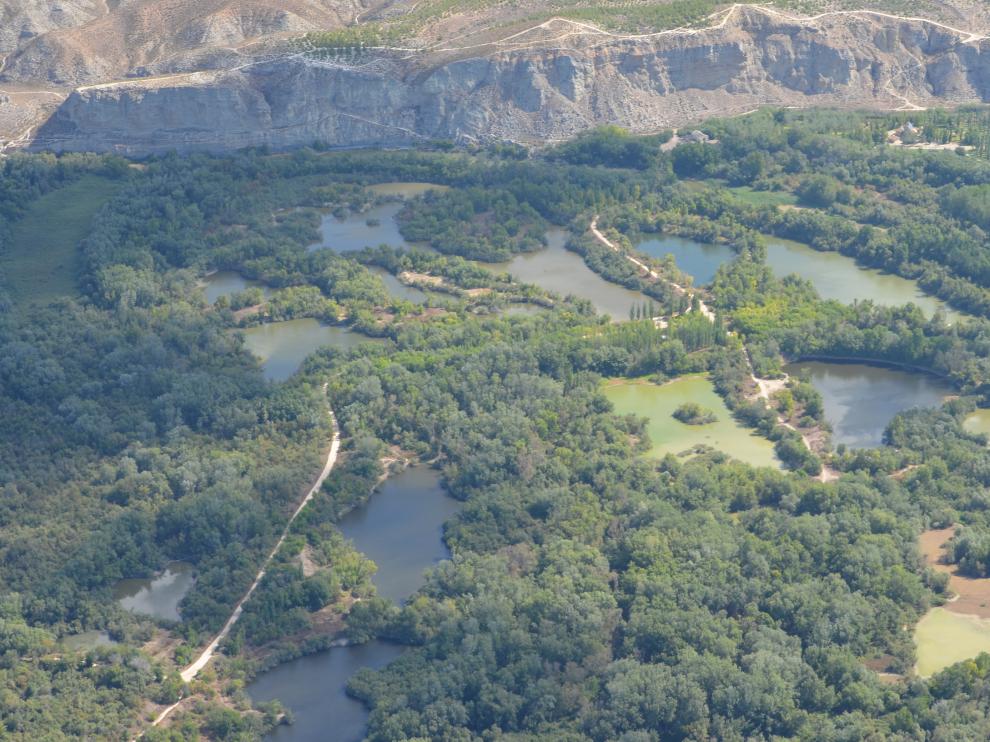 Imagen aérea del galacho de Juslibol.