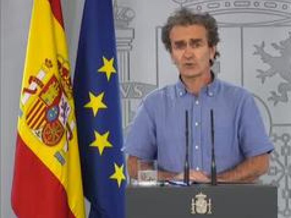 El director del Centro de Coordinación de Alertas y Emergencia Sanitarias, Fernando Simón, ha explicado en rueda de prensa los datos de la evolución de la epidemia en España. Sanidad ha notificado 40 fallecidos en la última semana y 167 nuevos casos confirmados en las últimas 24 horas.