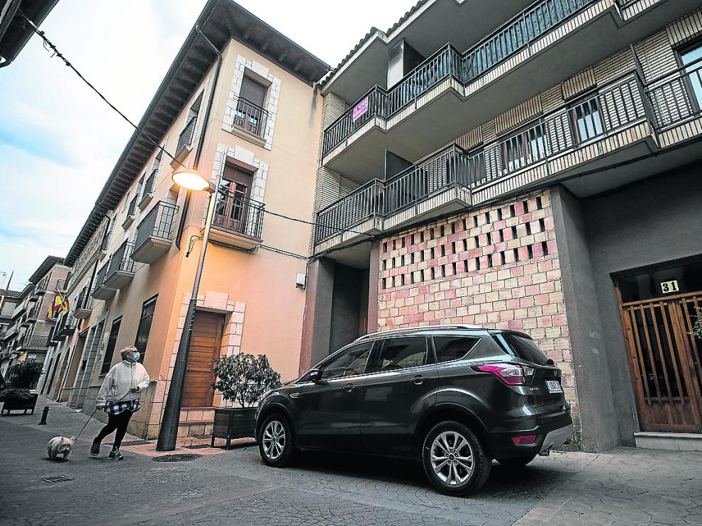 El matrimonio vivía en el número 29 de la calle Mediavilla, en la imagen.