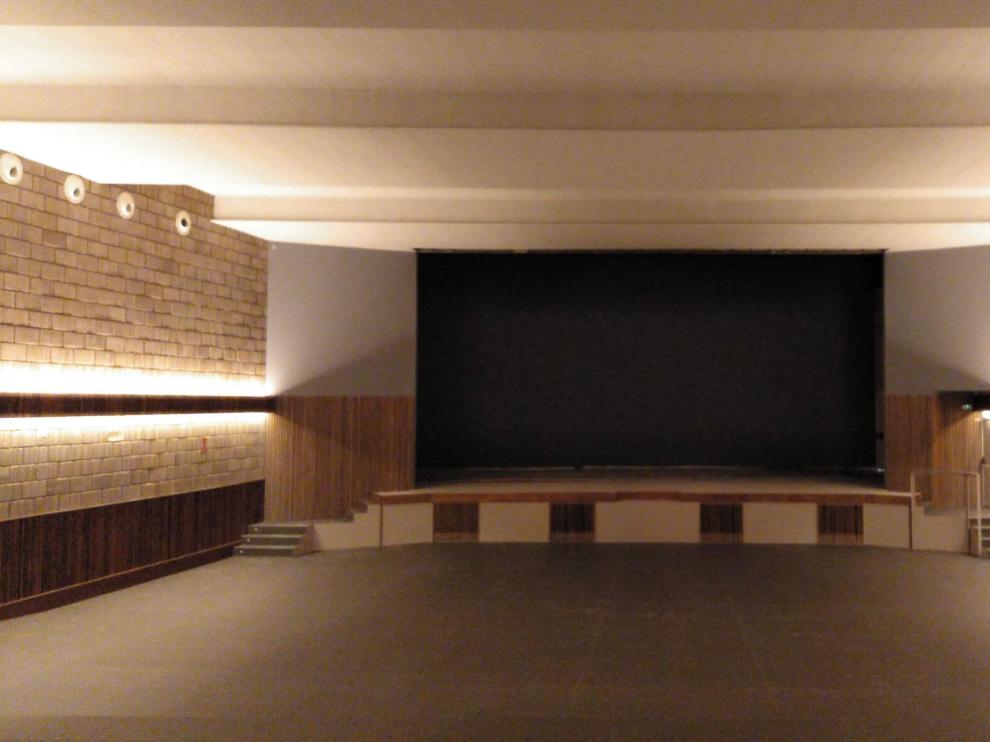 El Salón Blanco de La Almunia de Doña Godina.