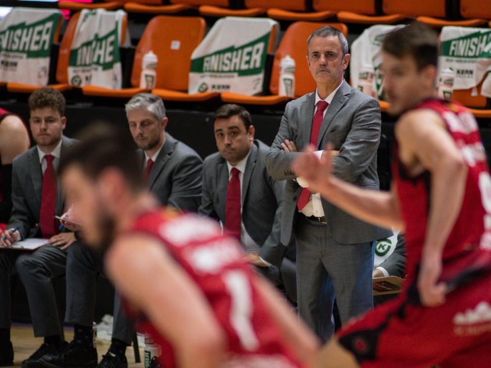 El entrenador del Casademont Zaragoza, Porfirio Fisac.