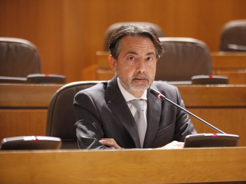Francisco Querol en las Cortes de Aragón