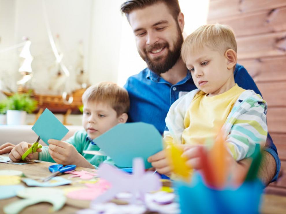 La vida con niños es una aventura constante.