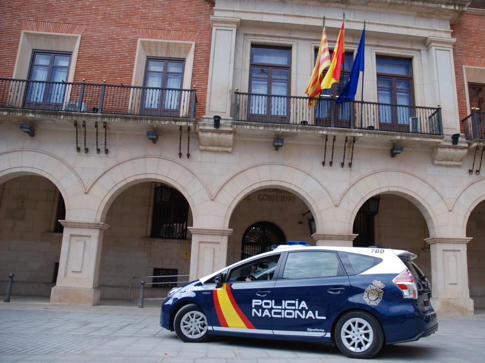 La Policía Nacional socorre a un anciano en estado inconsciente en Teruel
