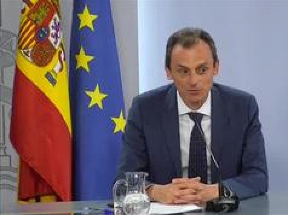 El ministro de Ciencia e innovación garantiza que el Gobierno está financiando la “reconversión y adaptación” de los medios que producirán la vacuna