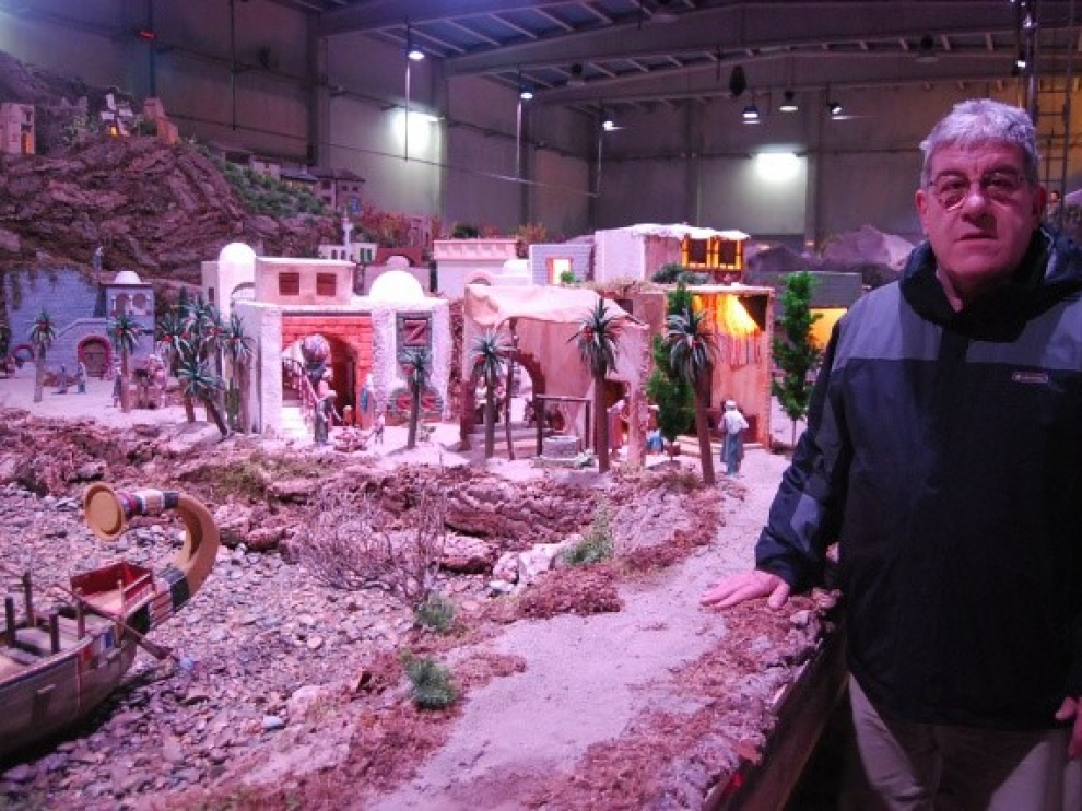 Manolo Campo, junto a su Belén