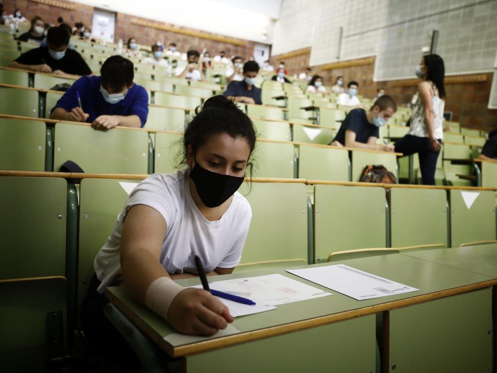 Más de 7.200 alumnos se presentan a la Evau más atípica de la historia.