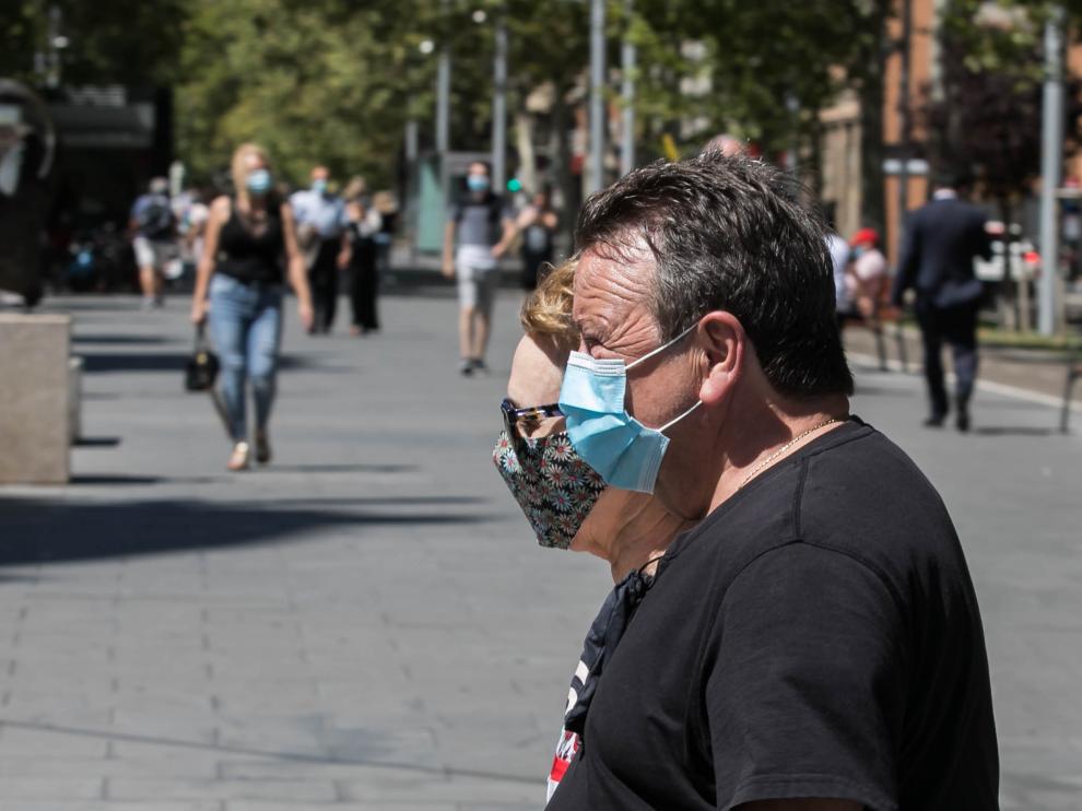 Ambiente en Zaragoza este viernes.