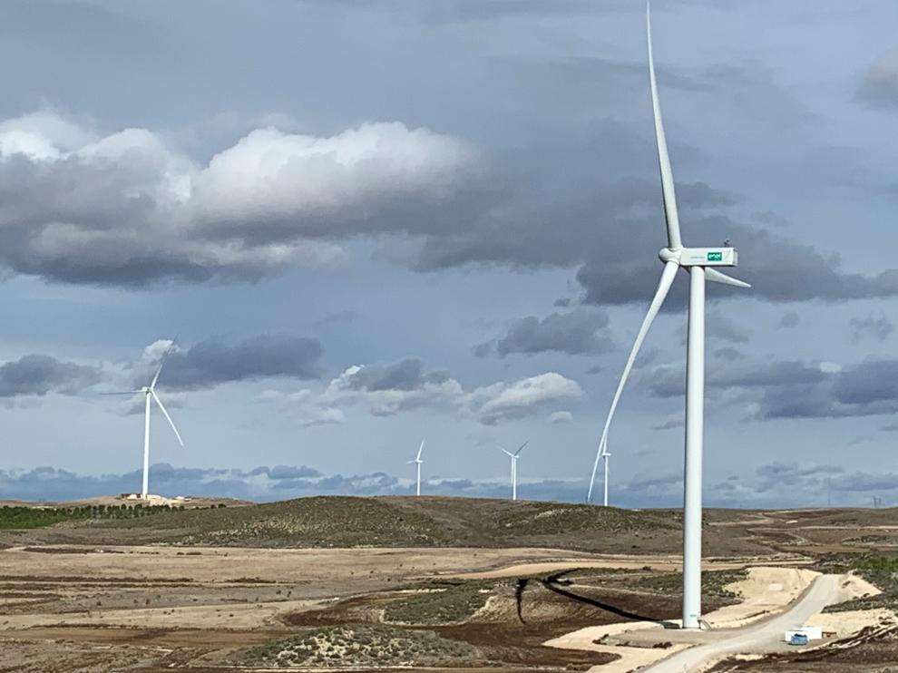 Campoliva I, una de las plantas eólicas que Endesa ha instalado en la provincia de Zaragoza. fotos: endesa